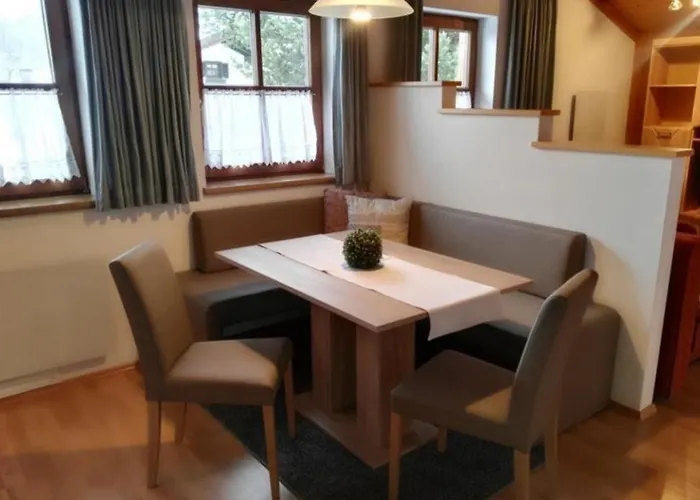 Haus Schreder アパート