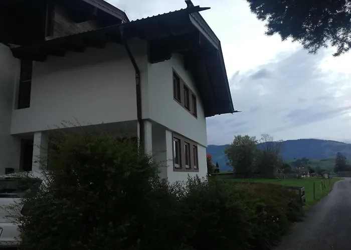 Haus Schreder アパート