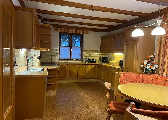 Haus Schreder ザールフェルデン・アム・シュタイナーネン・メアー