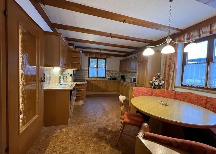 Haus Schreder * ザールフェルデン・アム・シュタイナーネン・メアー